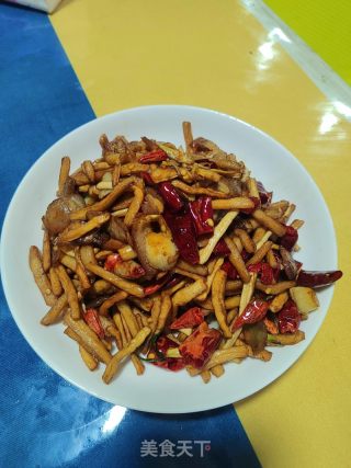 萝卜干炒腊肉的做法