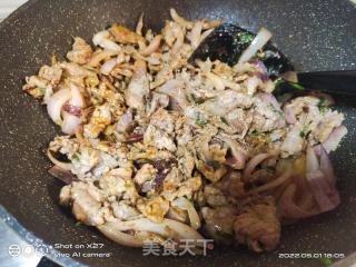 洋葱炒牛肉的做法步骤：5