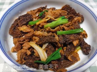 羊肚菌炒肉丝的做法