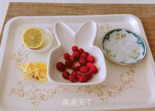 莓汁柠檬金丝皇菊茶的做法步骤：1
