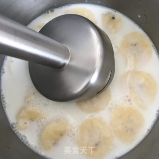 香蕉牛奶的做法步骤：5
