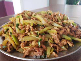 莴笋炒肉丝的做法