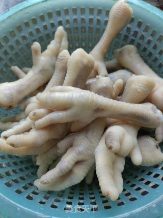 卤味鸡爪的做法步骤：2