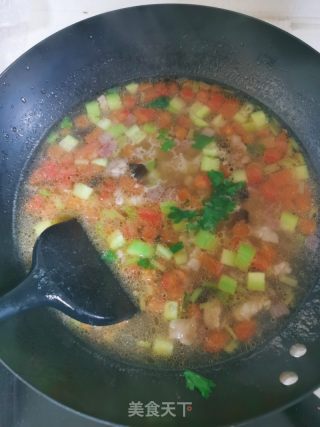 新疆汤饭，揪片子的做法步骤：7