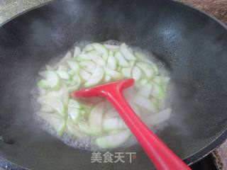 鸡腿肉炒夜开花的做法步骤：11