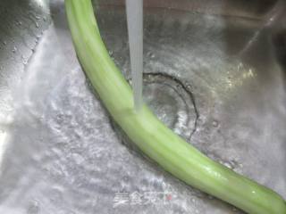 鸡腿肉炒夜开花的做法步骤：7