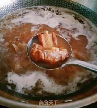 排骨青菜面的做法步骤：1