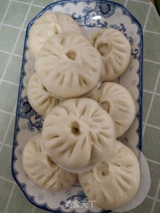 鹌鹑蛋肉包的做法