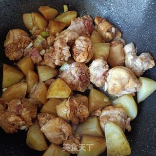 鸡小腿炖土豆的做法步骤：6