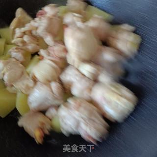 鸡小腿炖土豆的做法步骤：5