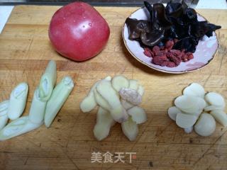 家庭版鸳鸯火锅的做法步骤：3