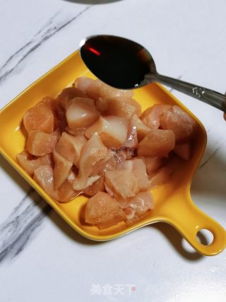 忘不了的樱桃肉/色泽殷红/一口一个的做法步骤：1