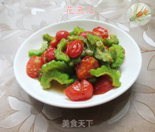 圣女果炒苦瓜的做法