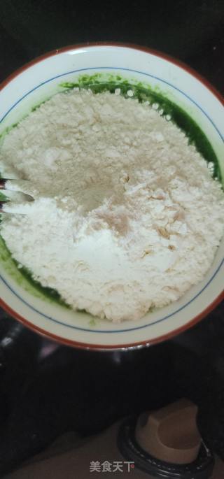 香煎艾草卷的做法步骤：5