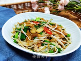 炝炒豆芽的做法