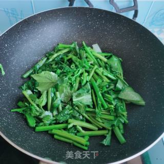 青炒萝卜叶菜心的做法步骤：6