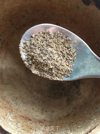 黑胡椒煎扁鳕鱼的做法步骤：4