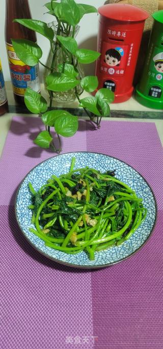 豆豉蒜末炒番薯叶的做法