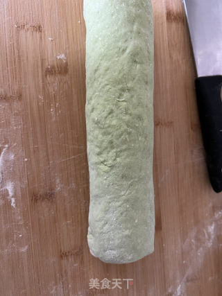 菠菜馒头卷的做法步骤：3