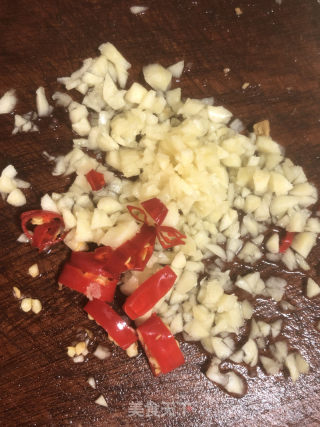 凉拌黄瓜海蜇丝的做法步骤：3