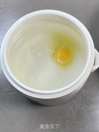 肉泥荷包蛋汤汽水肉的做法步骤：4