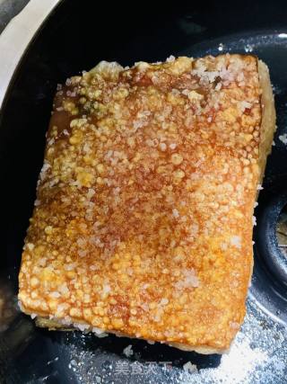 空气炸锅脆皮五花肉的做法步骤：9