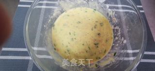 牛奶火腿鸡蛋饼的做法步骤：2