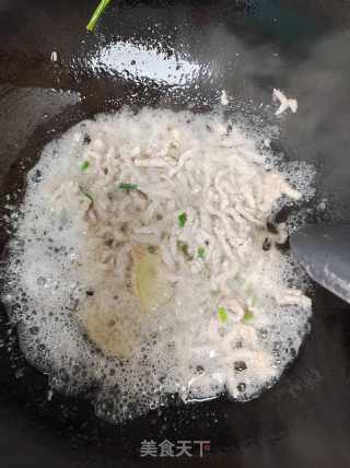 芦笋炒肉丝的做法步骤：5