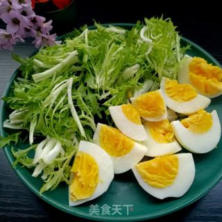 苦菊拌煮蛋的做法