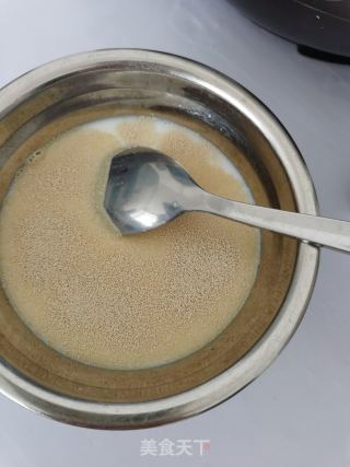 生煎韭菜肉包的做法步骤：5