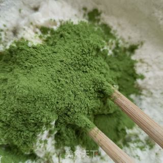 彩色蒜苔肉丁包的做法步骤：4