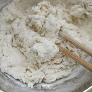 彩色蒜苔肉丁包的做法步骤：2