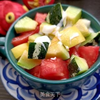 甜瓜香梨番茄酸奶杯的做法步骤：9