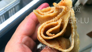全麦鸡蛋饼，搅和搅和就是美味，松软又饱腹。的做法步骤：7