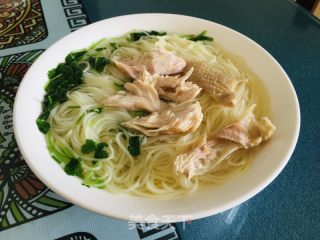 鸡汤竹升面的做法