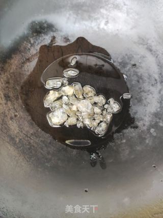 红烧鸡爪的做法步骤：7