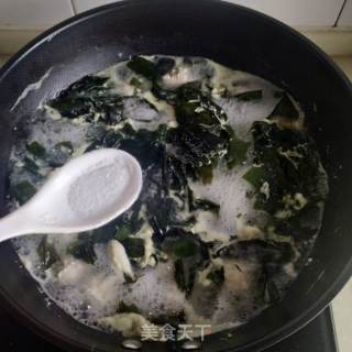 裙带菜肉丸汤的做法步骤：10