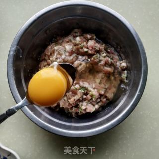 裙带菜肉丸汤的做法步骤：5