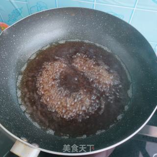 大骨头焖辣椒的做法步骤：6