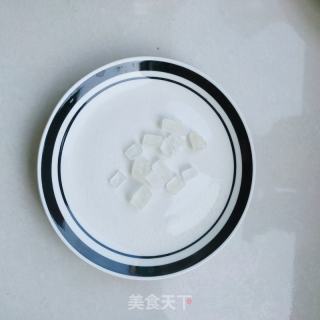 大骨头焖辣椒的做法步骤：3