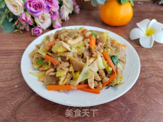 肉末包菜炒粉皮的做法