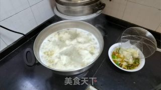 酸汤馄饨的做法步骤：7