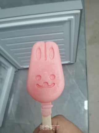 自制草莓冰淇淋