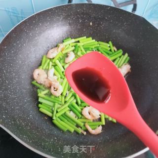 蒜薹炒虾仁的做法步骤：7