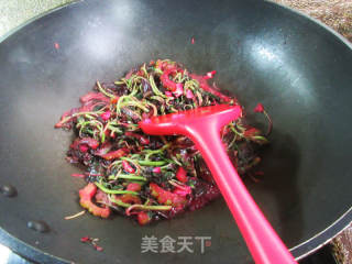 苦瓜炒红苋菜的做法步骤：8