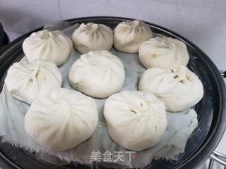 韭菜鸡蛋馅包子的做法步骤：12