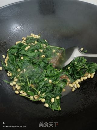 黄豆焖豆角叶的做法步骤：5