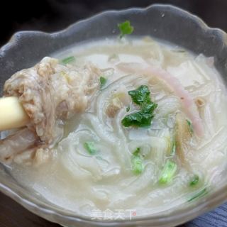 酸豆角水萝卜羊肉汤的做法
