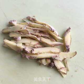 红烧草鸡的做法步骤：2