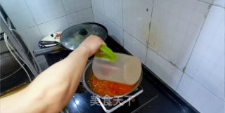 西红柿牛腩面的做法步骤：6